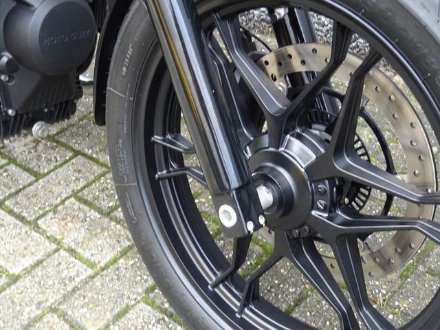 moto-guzzi - v-7-ii-stone
