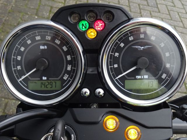 moto-guzzi - v-7-ii-stone