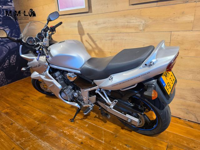 suzuki - gsf-600-s-bandit