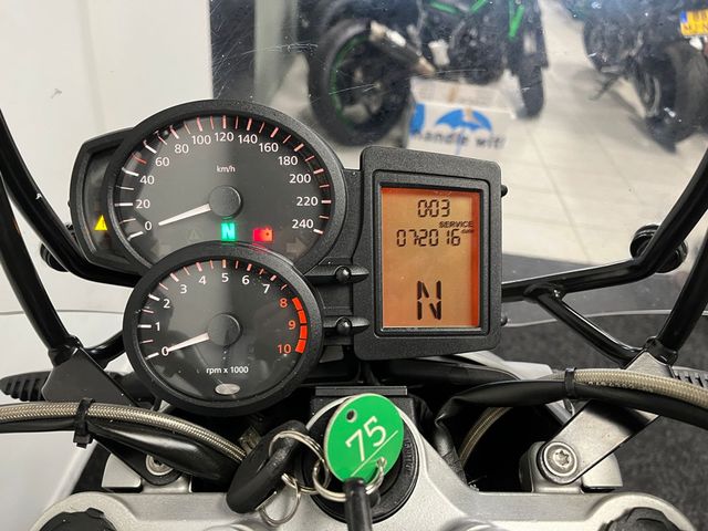 bmw - r-1200-r