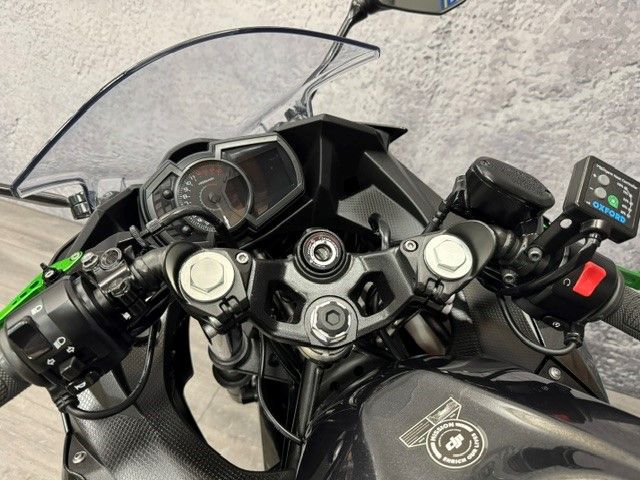 kawasaki - ninja-400