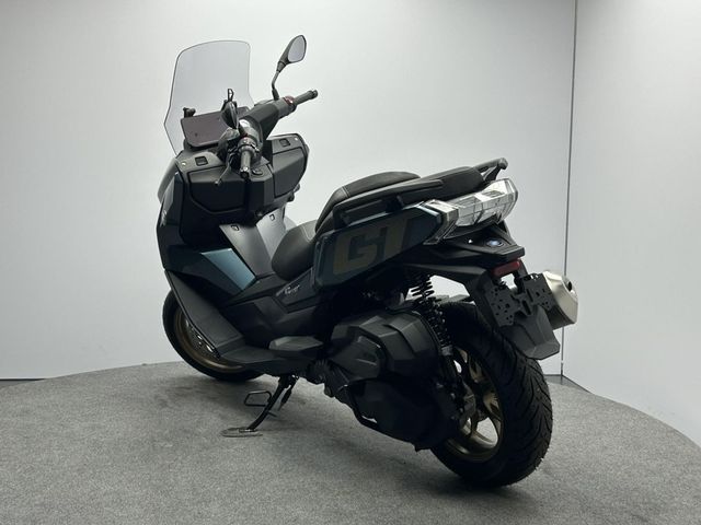 bmw - c-400-gt