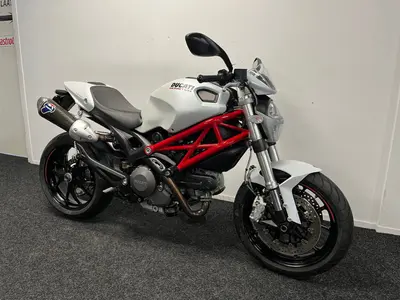 DUCATI 796 MONSTER – foto 3