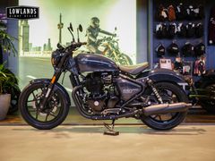 ROYAL ENFIELD SHOTGUN 650