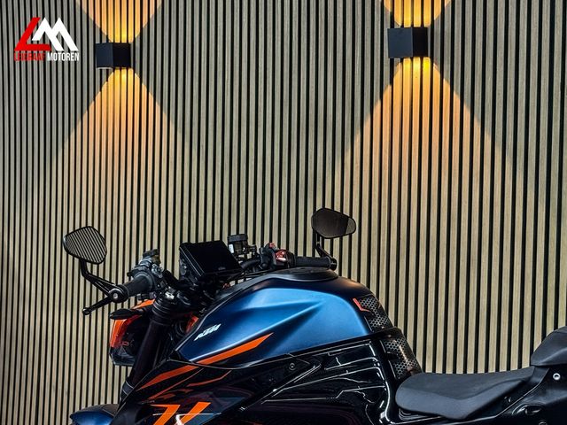 ktm - 1290-super-duke-r