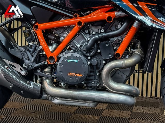 ktm - 1290-super-duke-r
