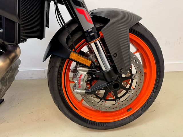 ktm - 1290-super-duke-r