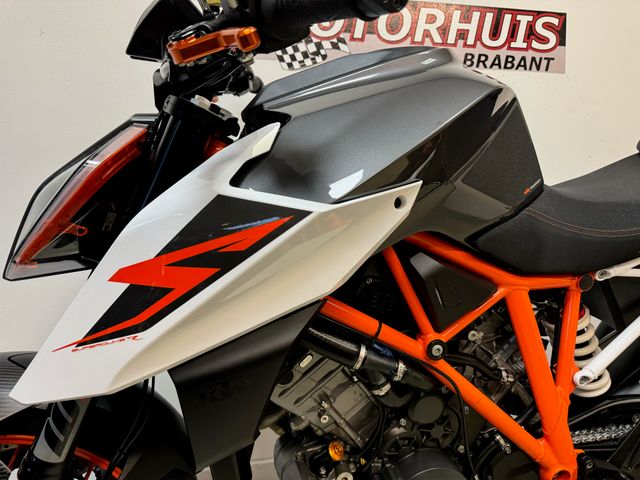 ktm - 1290-super-duke-r