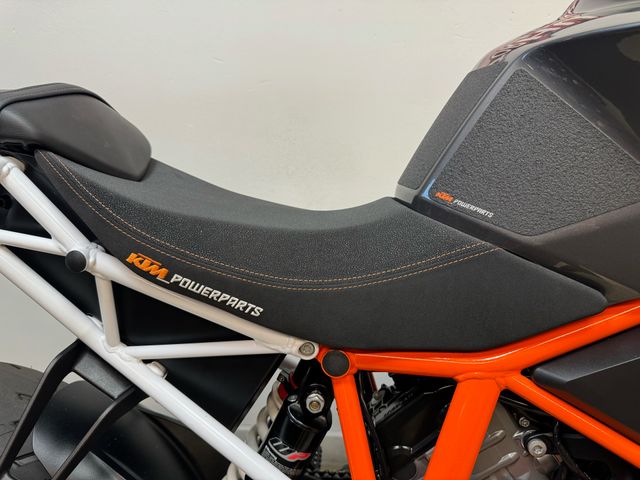 ktm - 1290-super-duke-r