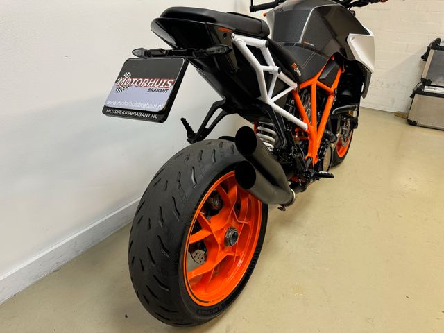 ktm - 1290-super-duke-r