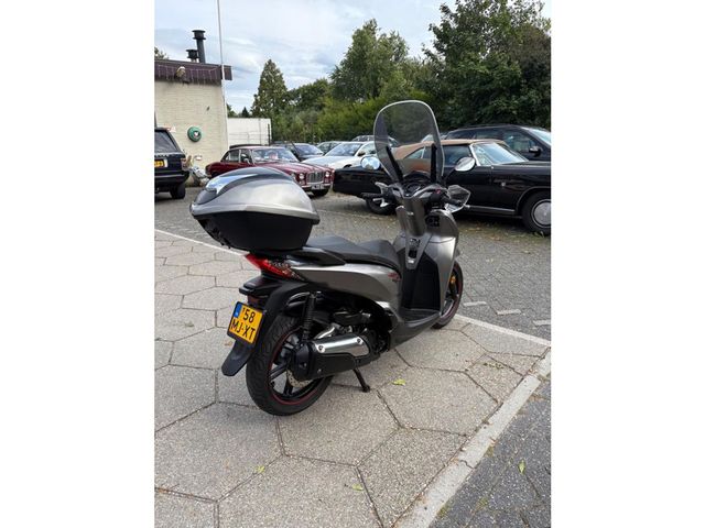 honda - sh-300i---abs