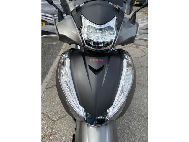 honda - sh-300i---abs