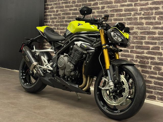 triumph - speed-triple-1200