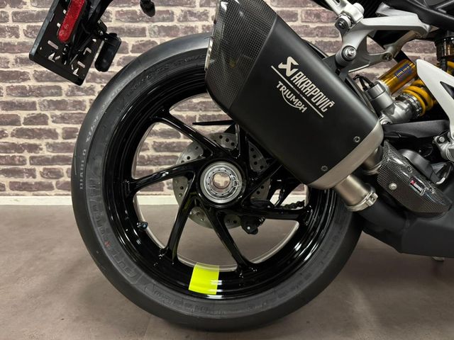 triumph - speed-triple-1200