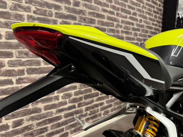 triumph - speed-triple-1200