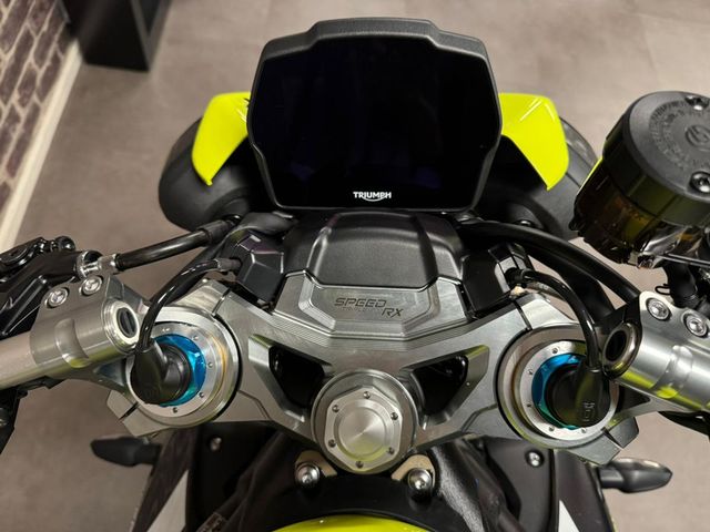 triumph - speed-triple-1200