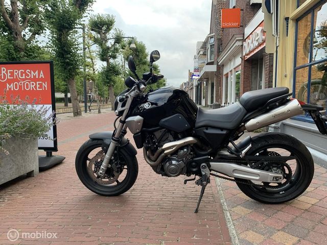 yamaha - mt-03