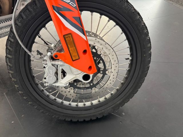 ktm - 890-adventure-r