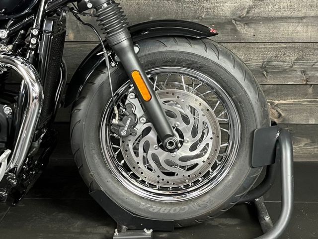 triumph - bonneville-speedmaster