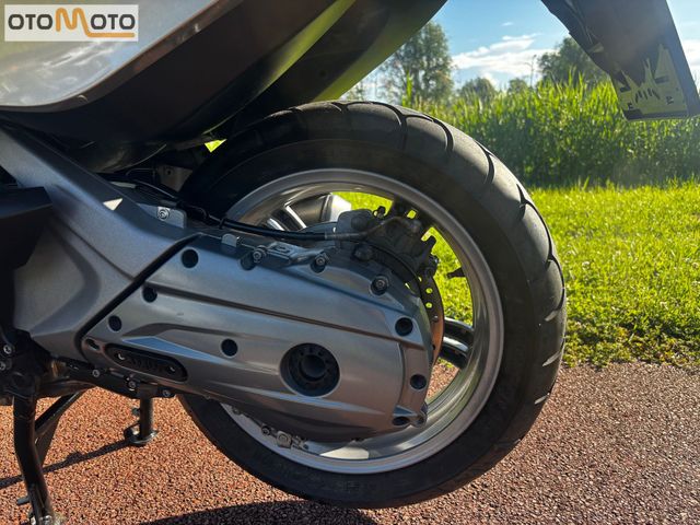 bmw - c-650-gt