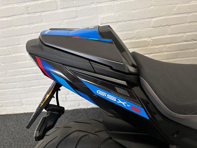 suzuki - gsx-s-1000-street-x-treme