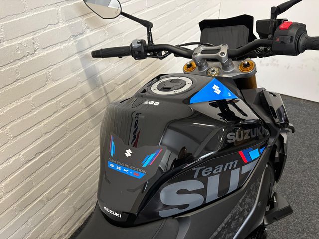 suzuki - gsx-s-1000-street-x-treme