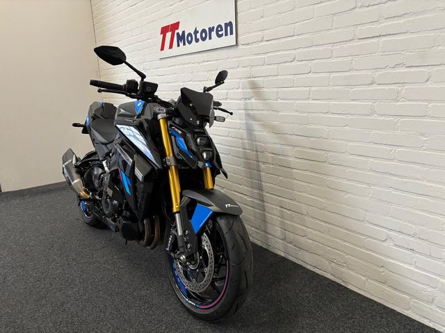 suzuki - gsx-s-1000-street-x-treme