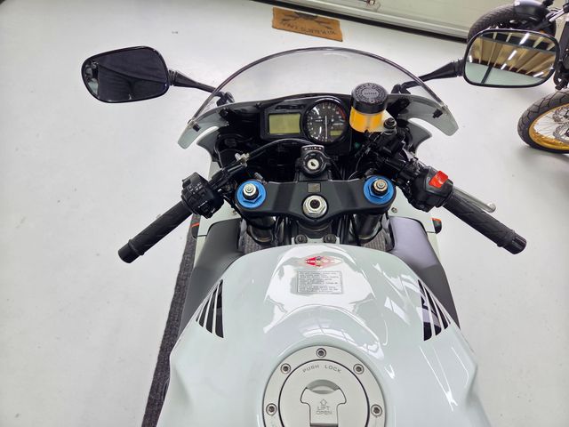 honda - cbr-900-rr-fireblade