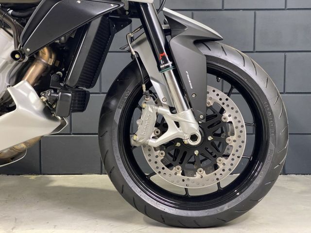 mv-agusta - stradale-800