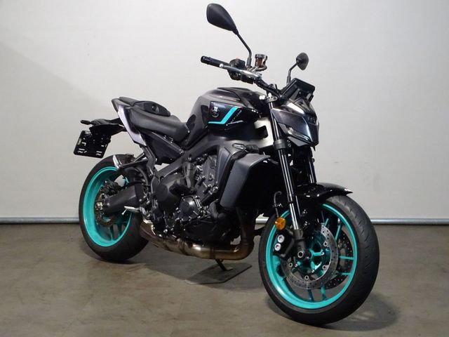 yamaha - mt-09-y-amt