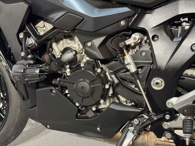 bmw - s-1000-xr