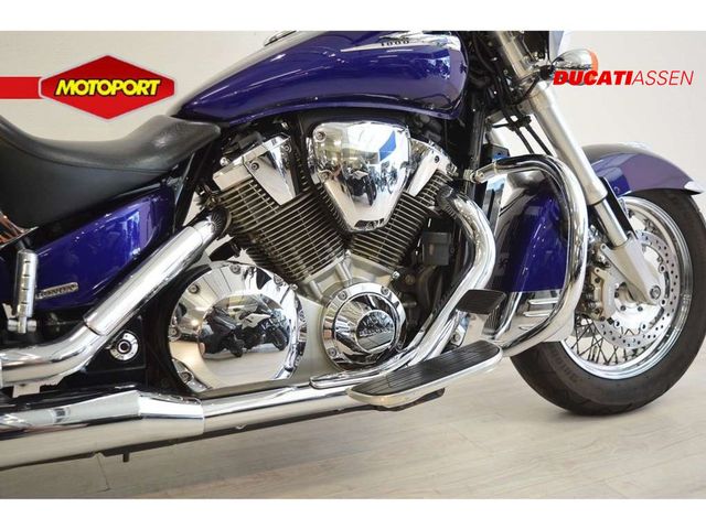 honda - vtx-1800