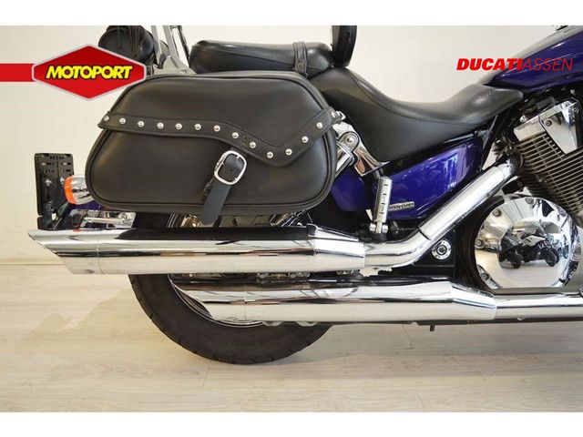 honda - vtx-1800