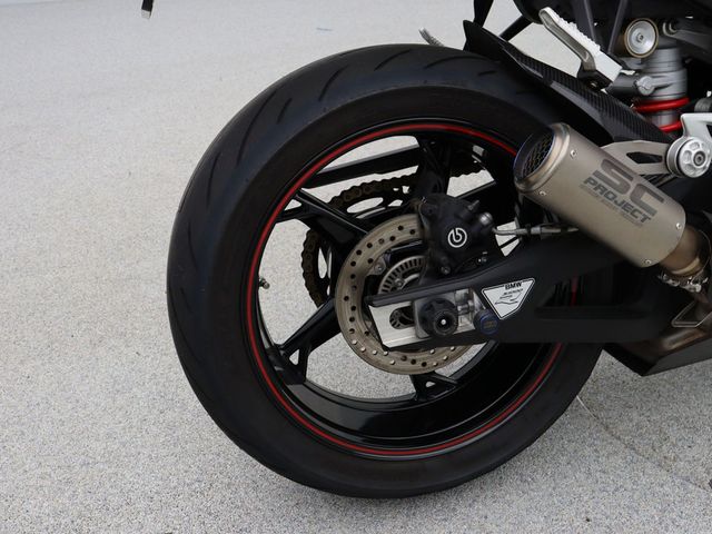 bmw - s-1000-r