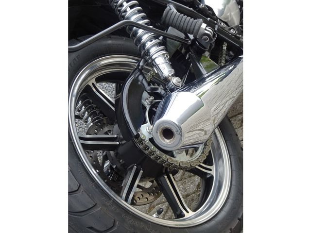 triumph - bonneville-se