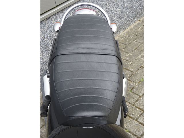 triumph - bonneville-se