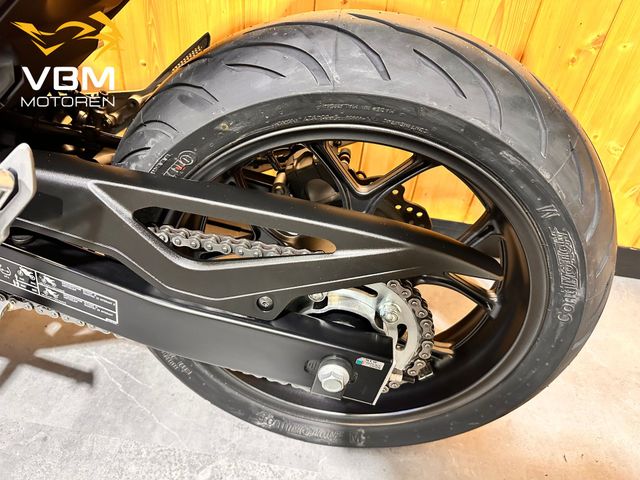 honda - nc-700-x-dct