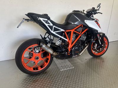 KTM 1290 SUPER DUKE R – foto 3