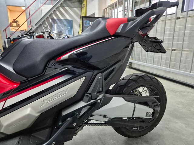 honda - x-adv
