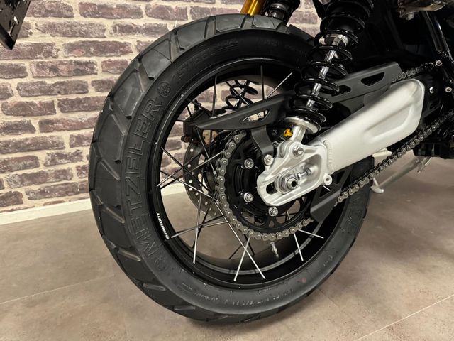 triumph - scrambler-1200-xe