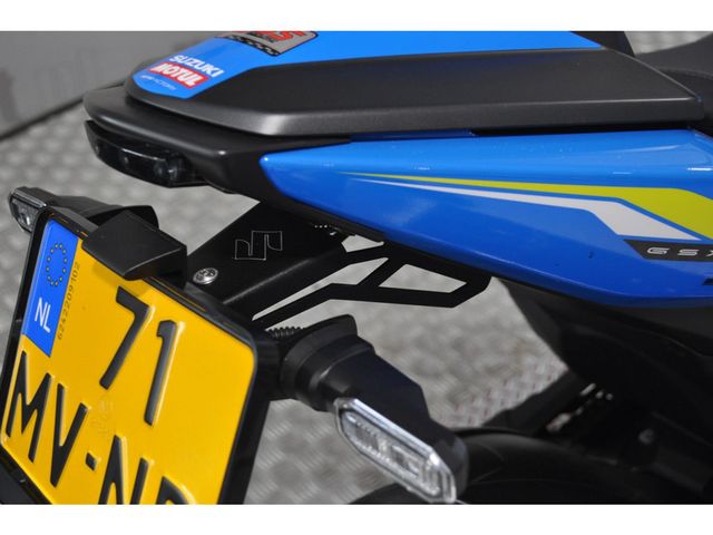 suzuki - gsx-8s