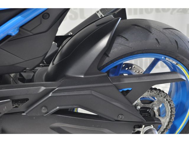 suzuki - gsx-8s