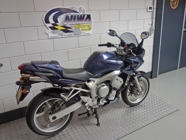 yamaha - fzs-600-fazer