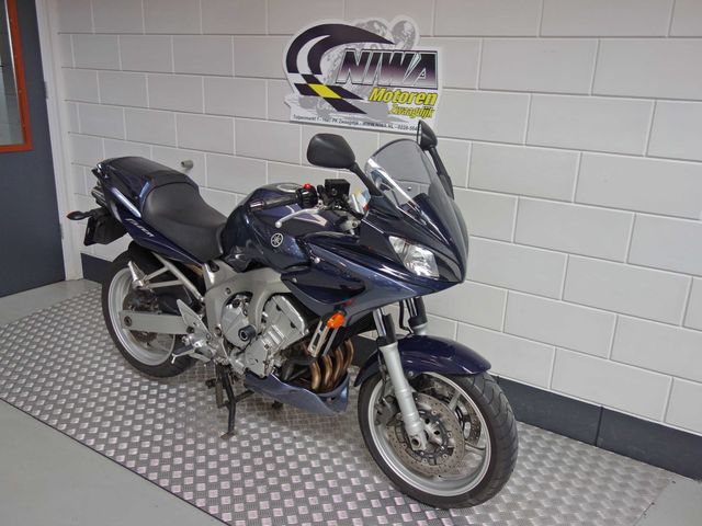 yamaha - fzs-600-fazer
