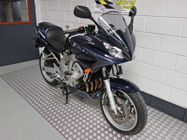 yamaha - fzs-600-fazer