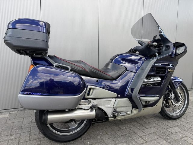 honda - st-1100-pan-european