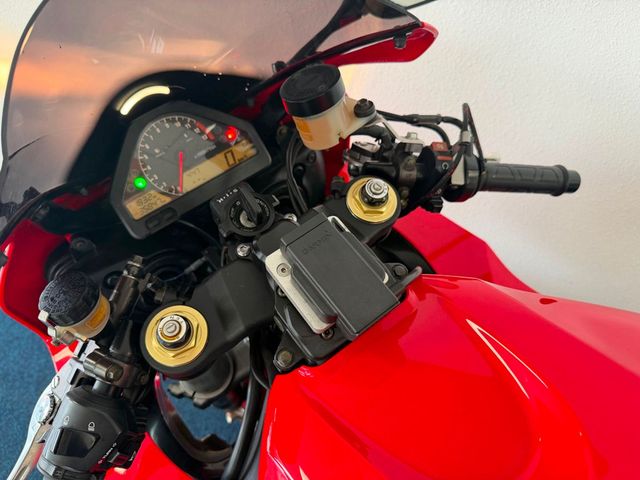honda - cbr-1000-rr-fireblade
