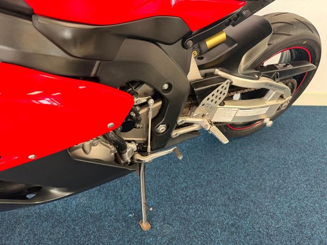 honda - cbr-1000-rr-fireblade