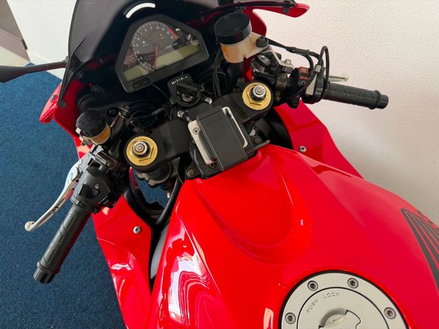 honda - cbr-1000-rr-fireblade