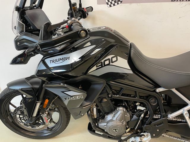 triumph - tiger-900-gt